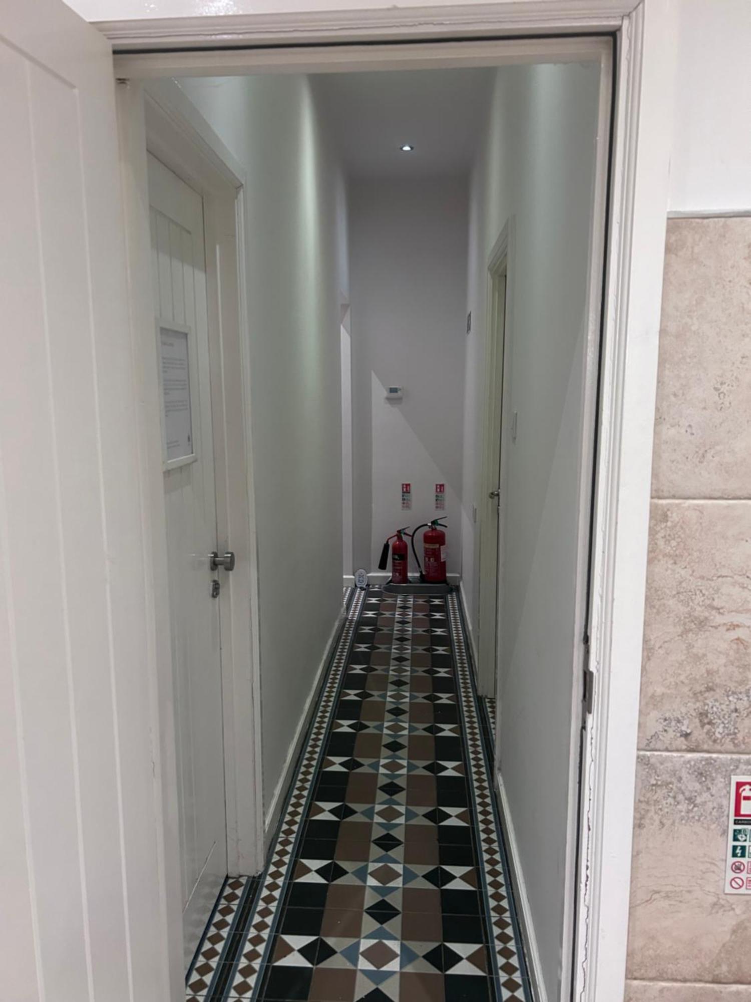 Seafords Guest House Stoke-on-Trent Екстер'єр фото